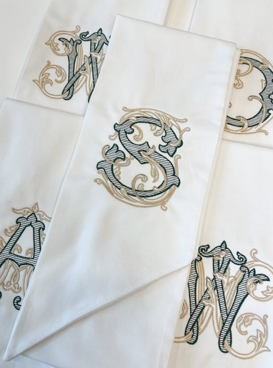 Classic Vine Wreath Sash
