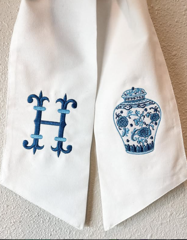 Ginger Jar Wreath Sash